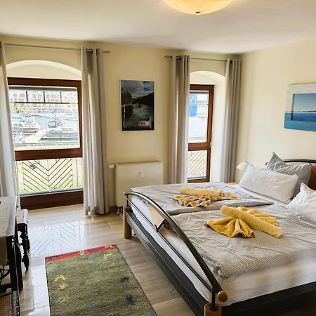 Ferienwohnung "An Der Waterkant" Objekt Id 12050-0 Варен Екстериор снимка